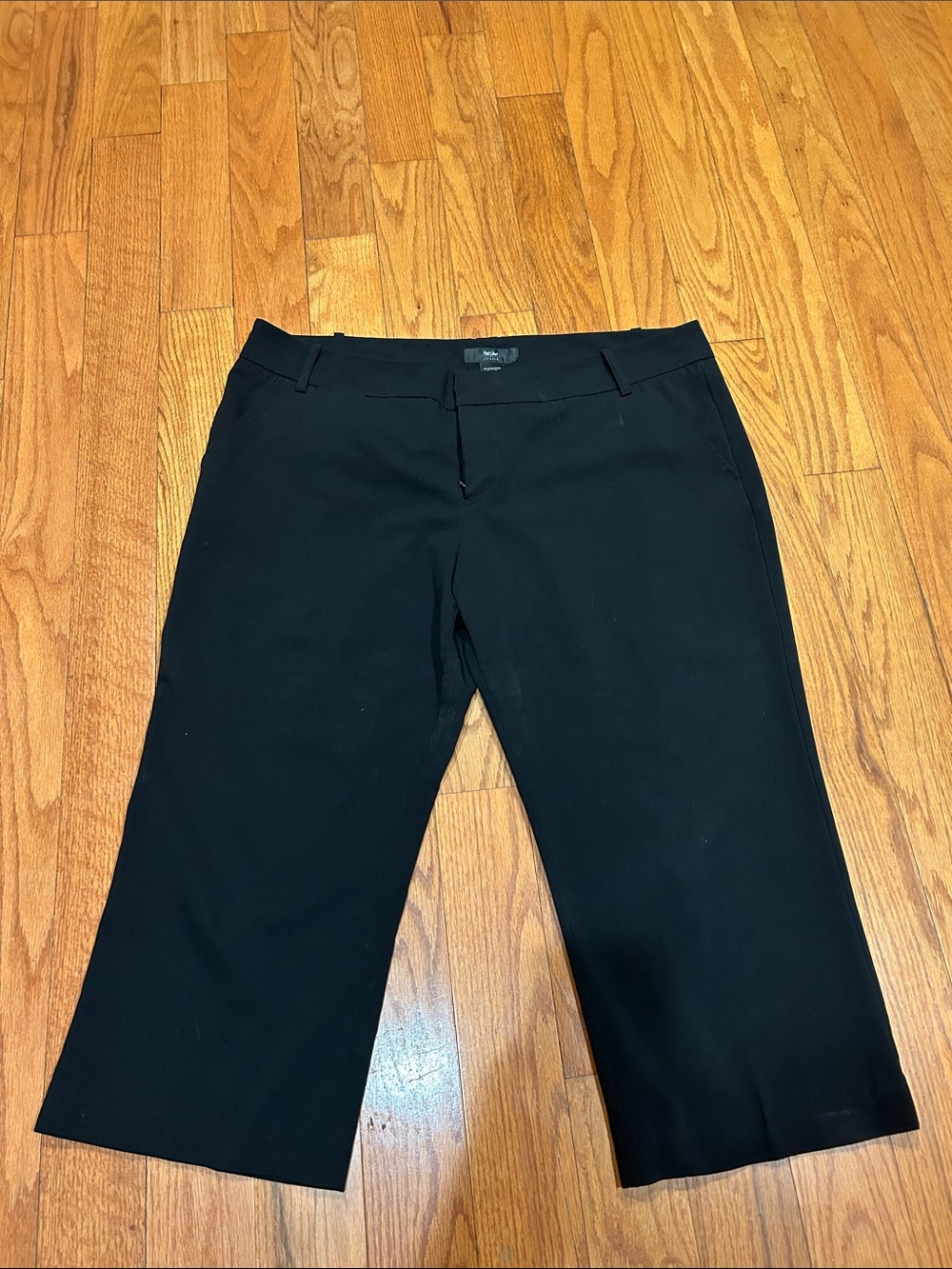 Mossimo black crop pants